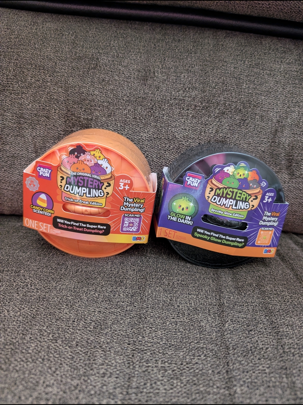 Mystery Dumpling Trick Or Treat & Spooky Glow Editions